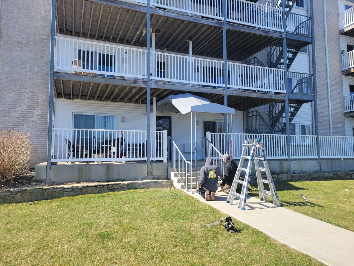 Entrance Waterfalloceanpoint