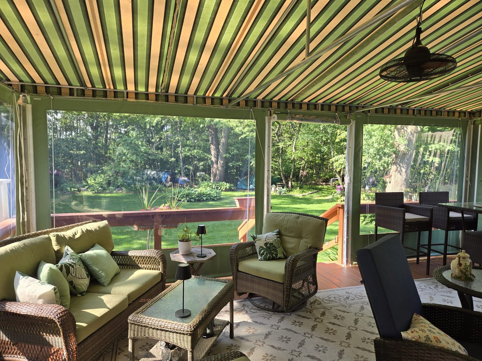 Stationary awning — Rowtowski project detail