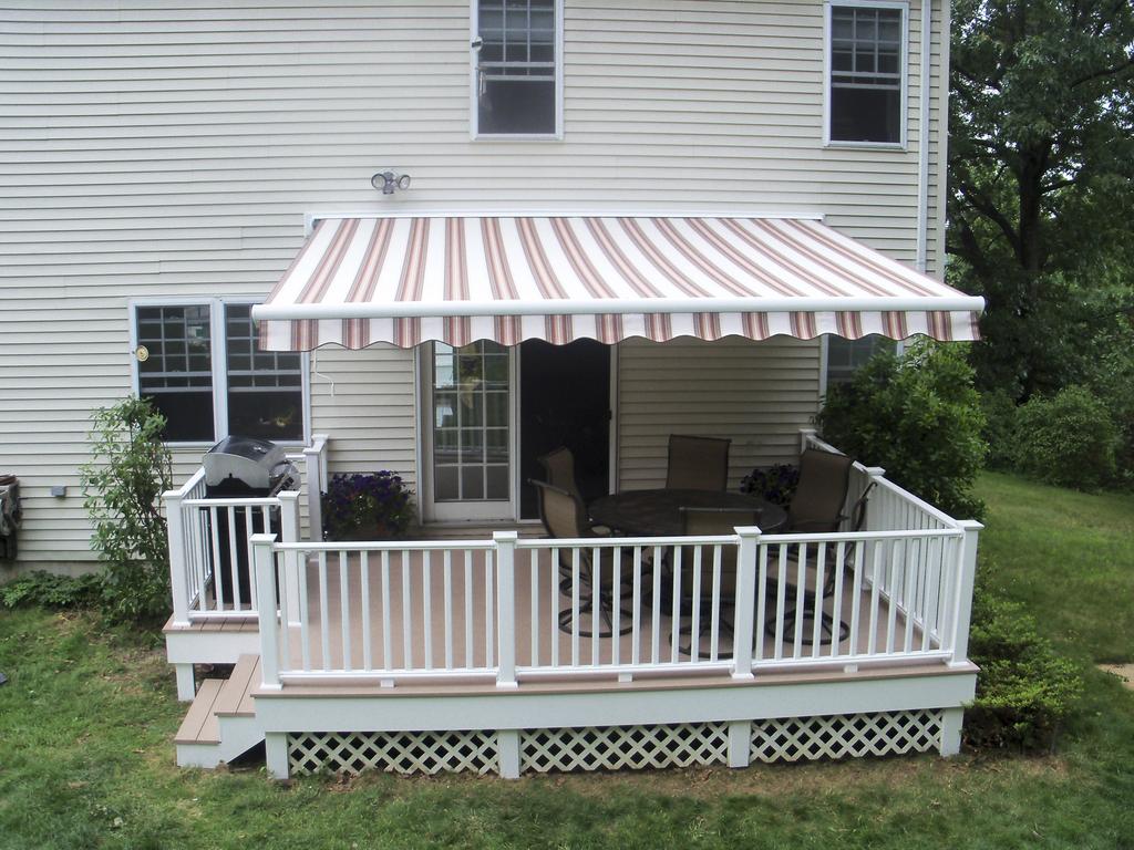 awning_2000 striped awnings outside of commercial building
